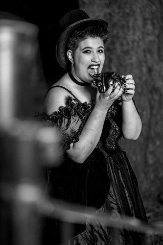 mobile - carousel-hero-element image-8